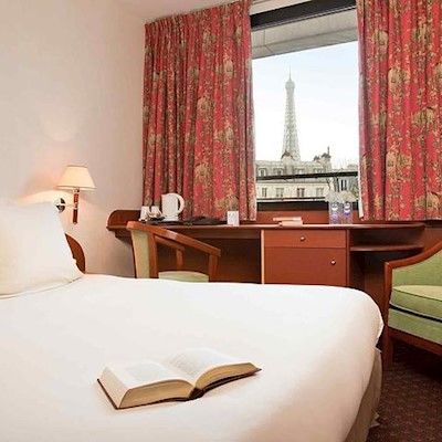 Mercure Tour Eiffel Grenelle Hotel 4*