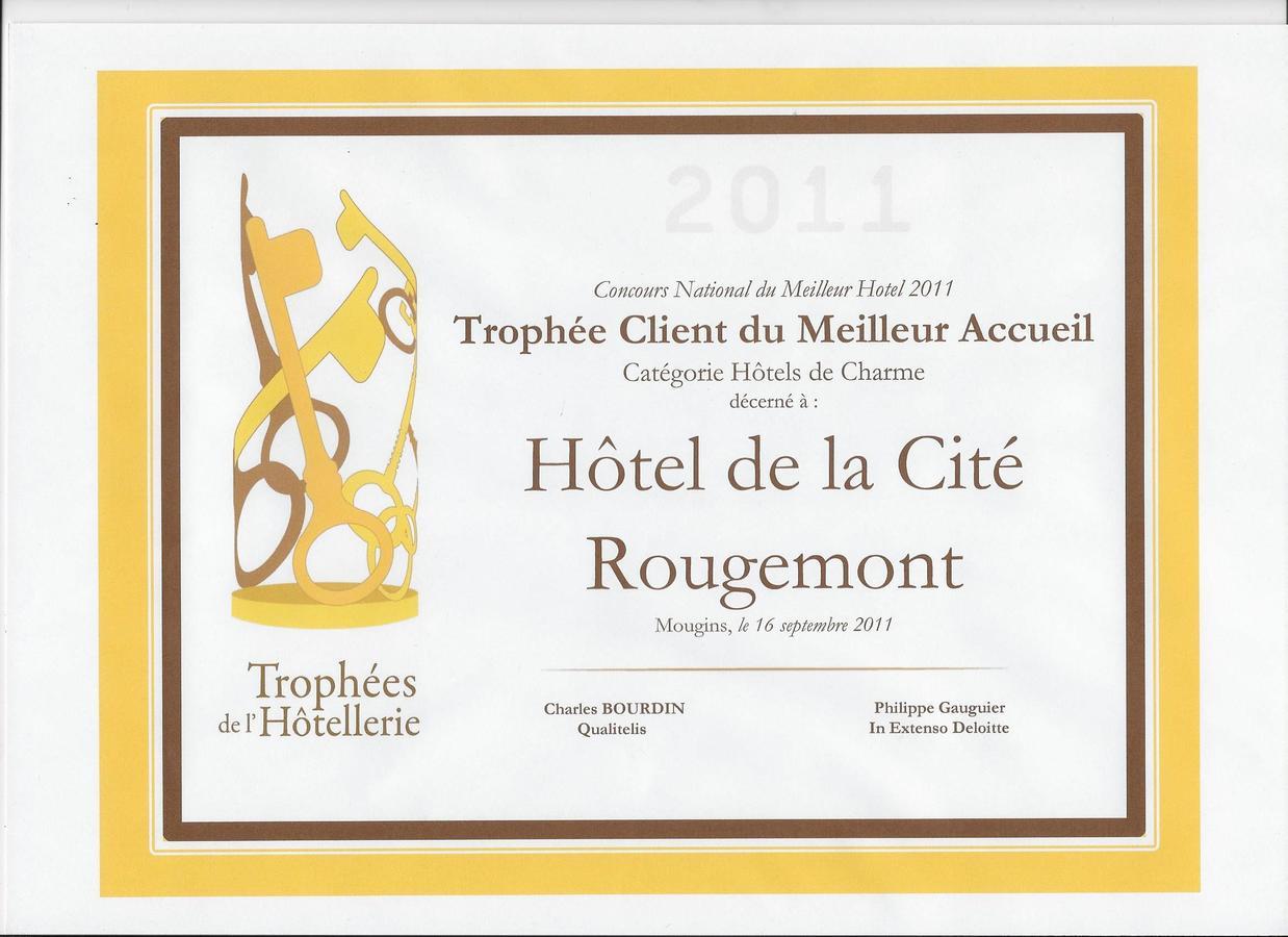 De La Cité Rougemont 2*