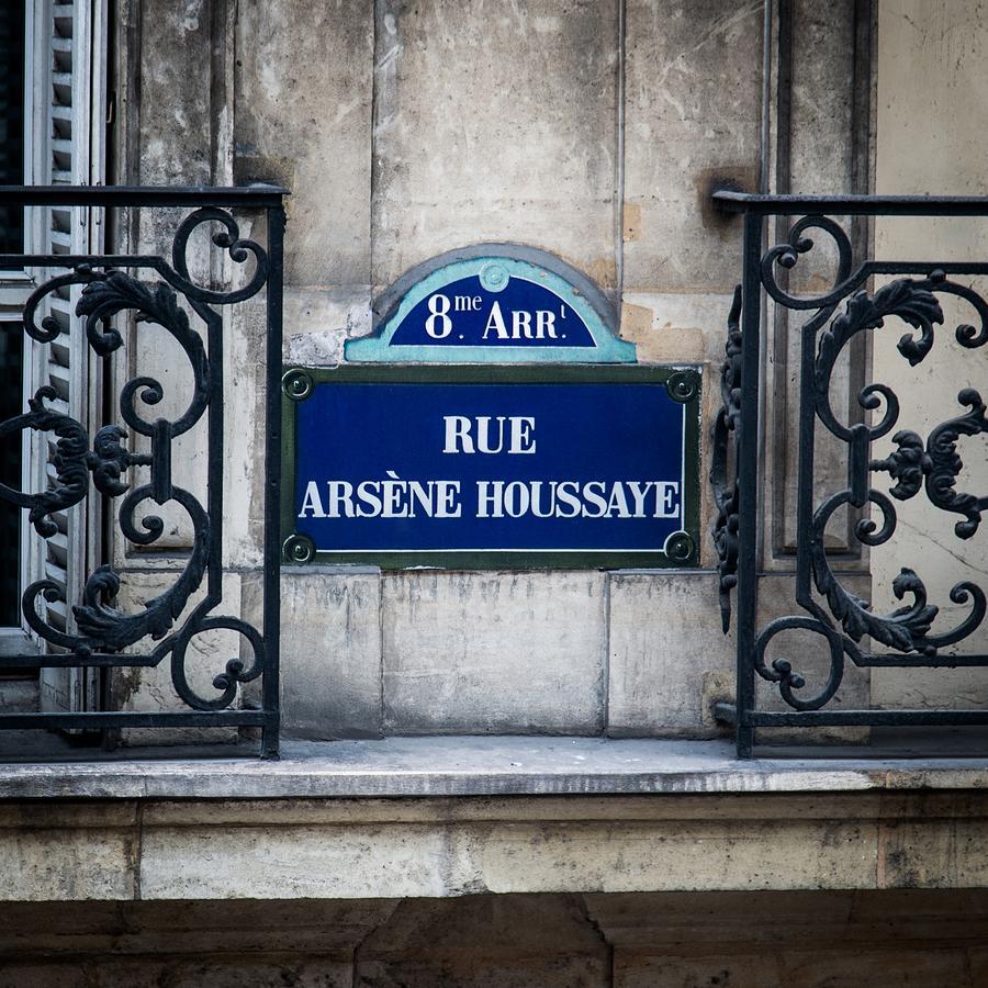 Square 2* Paris