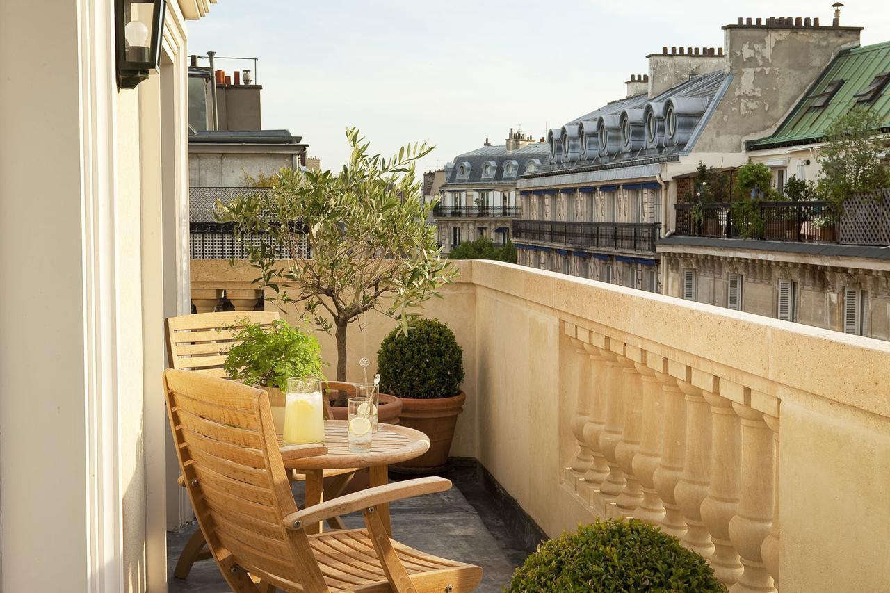 De L'arcade Paris