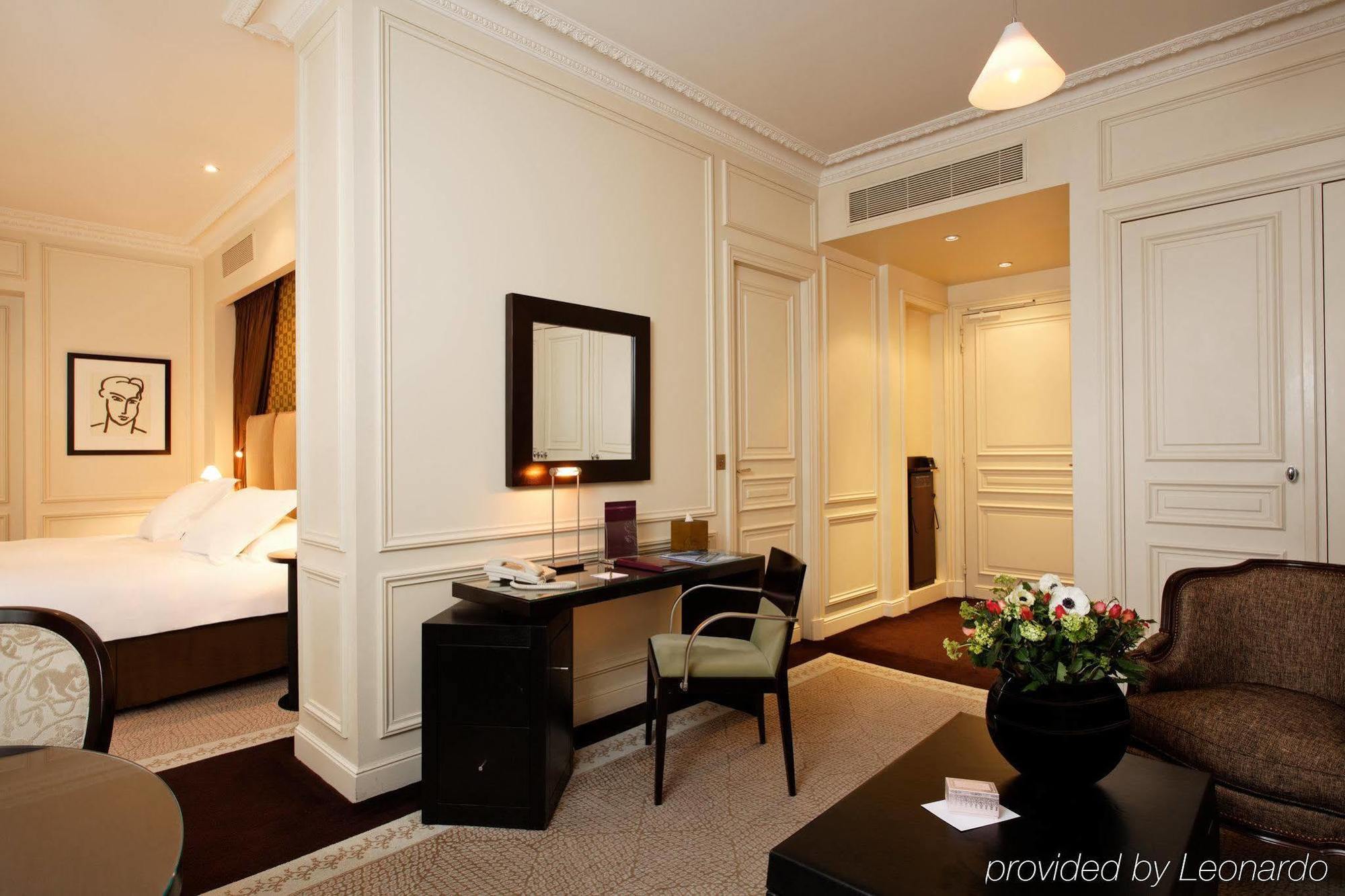 La Tremoille Hotel 3*