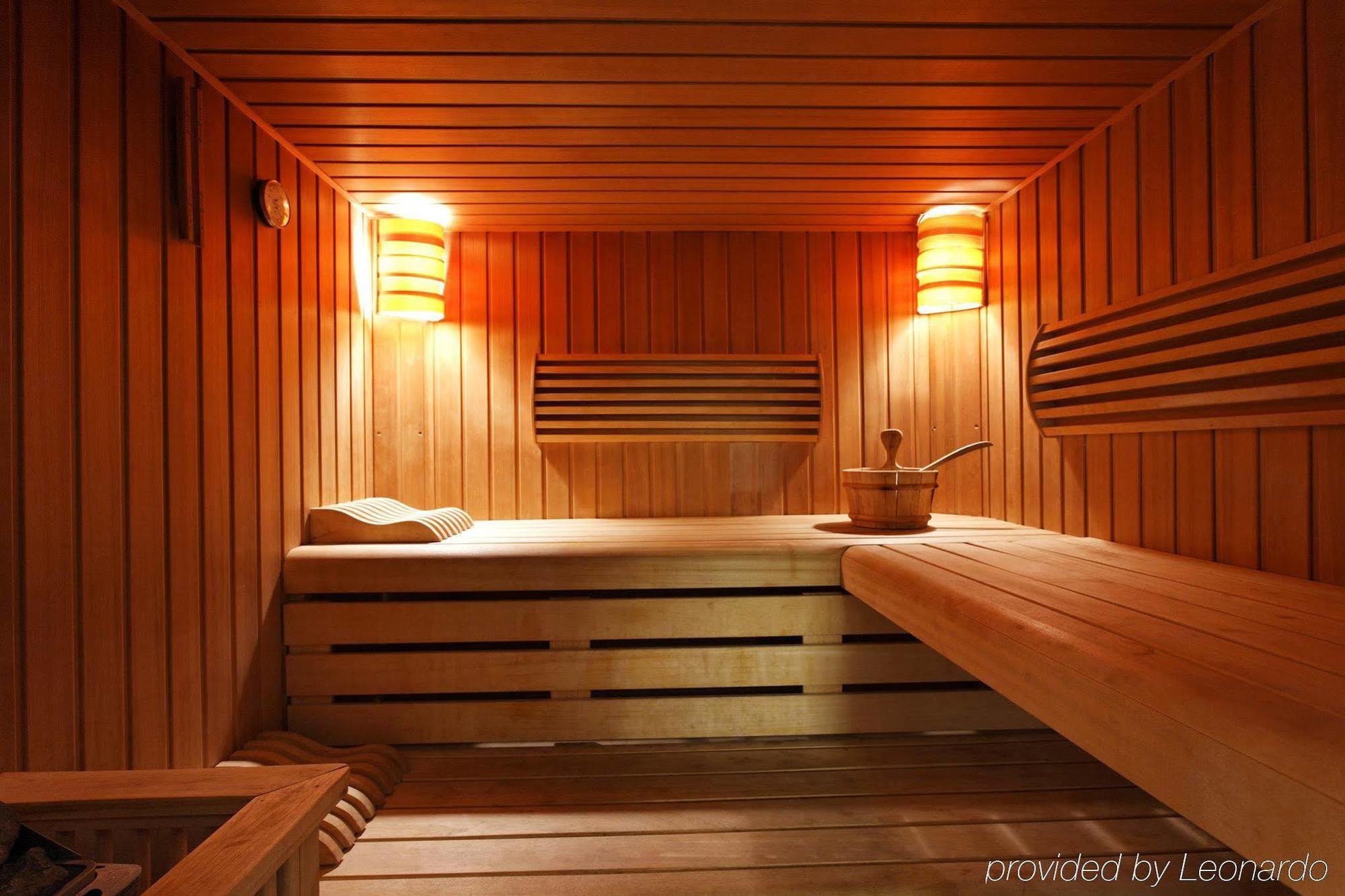 La Tremoille Hotel 3*