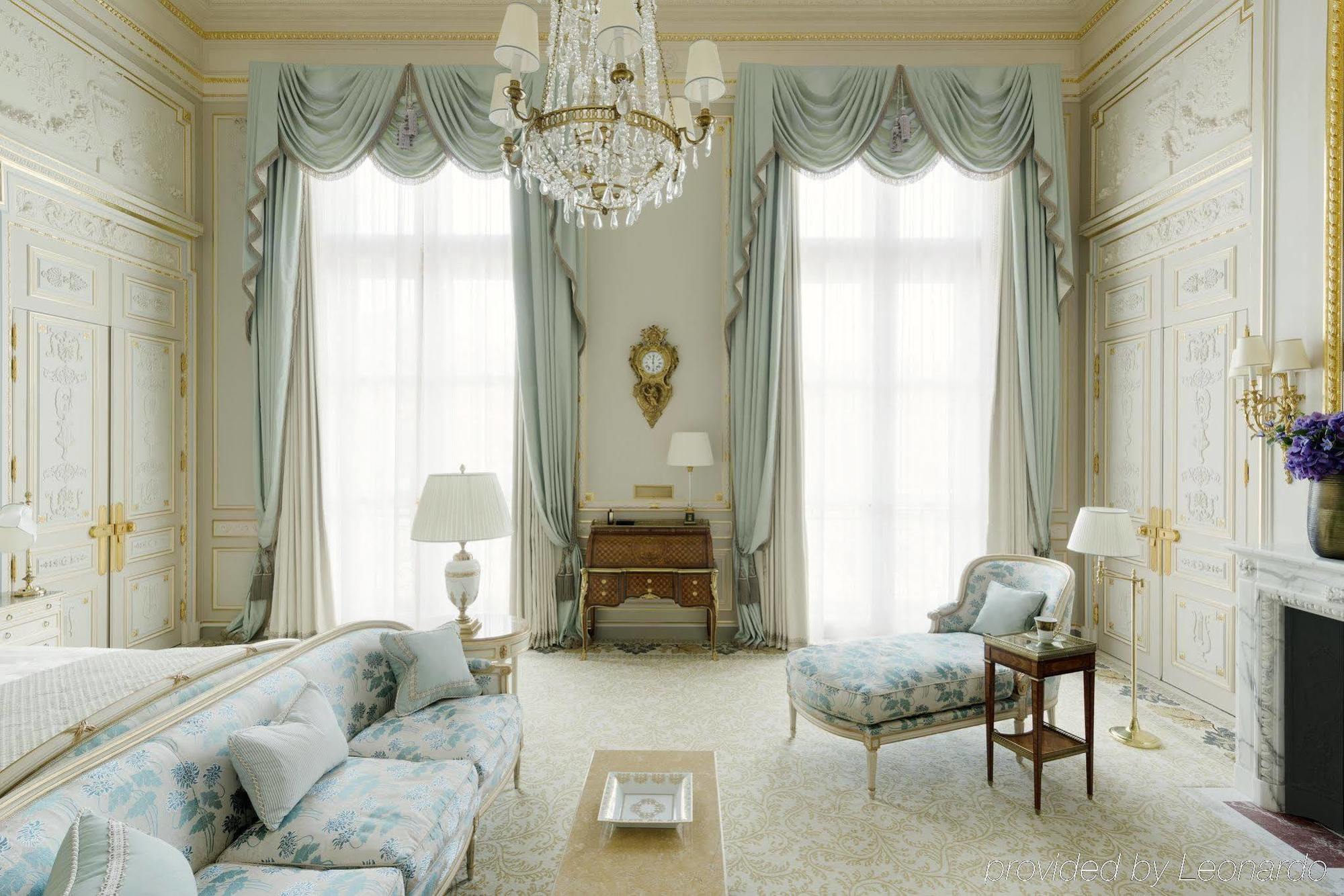 Ritz 5*