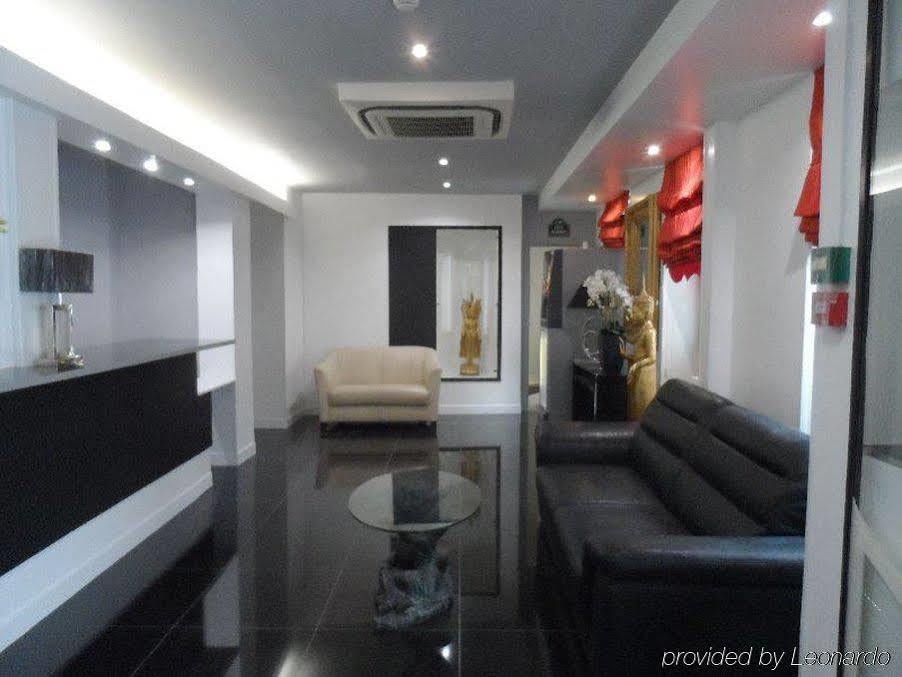Monceau Hotel 2*