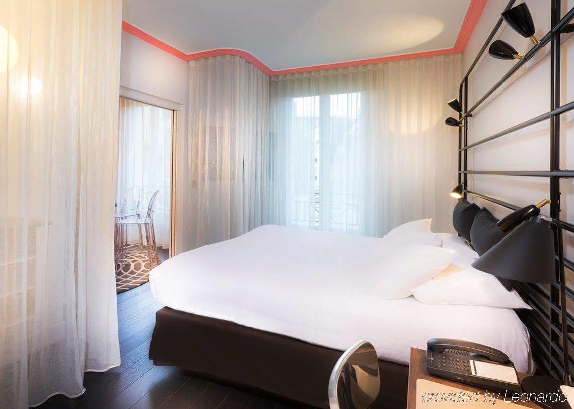 Western La Demeure Hotel 4*