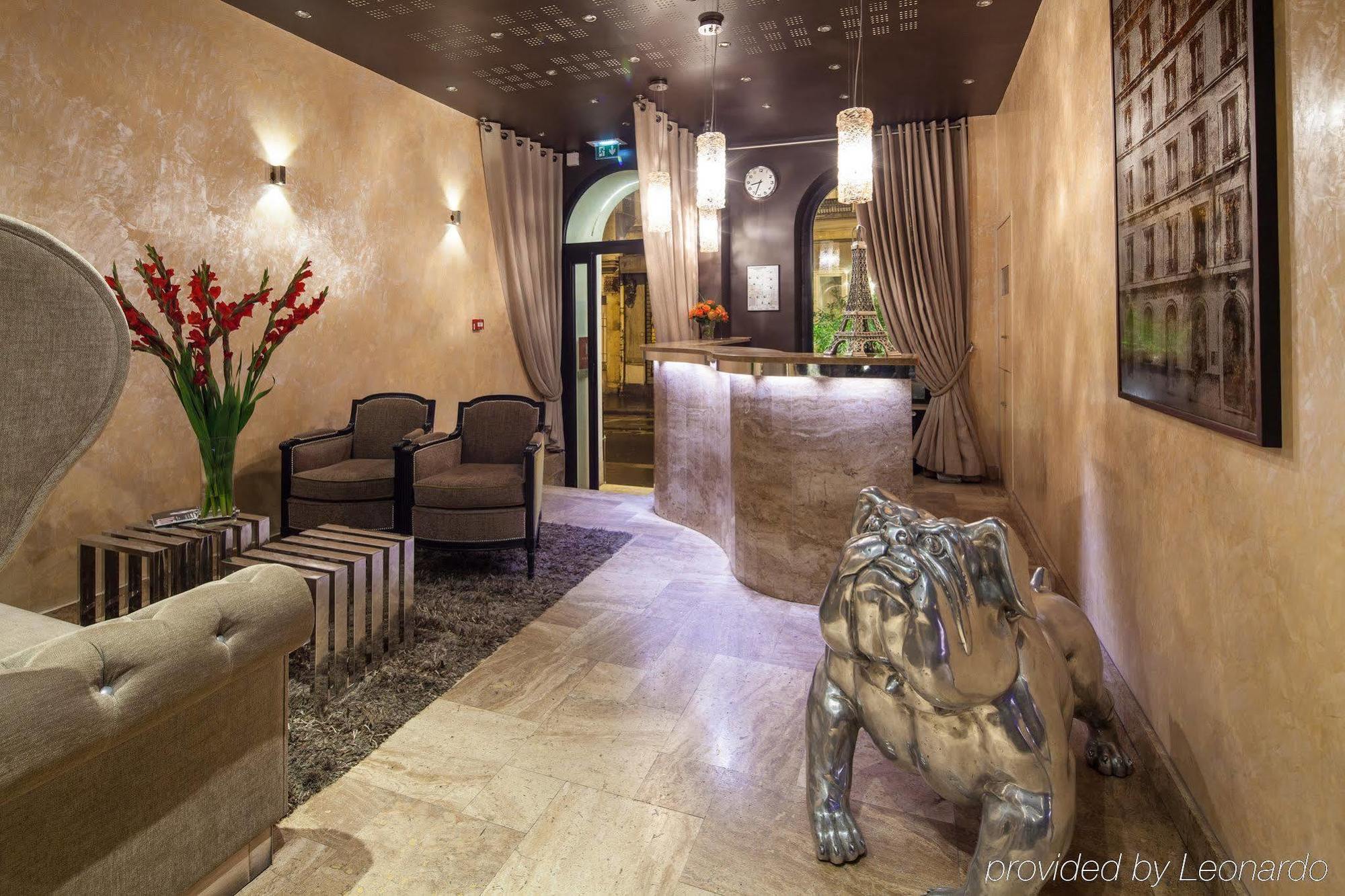 B Montmartre Hotel Paris