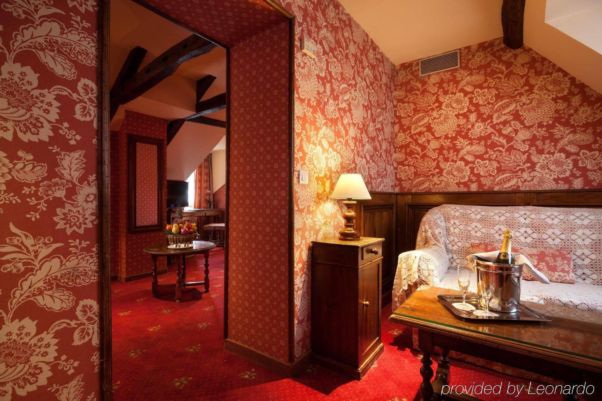 Amarante Beau Manoir Hotel
