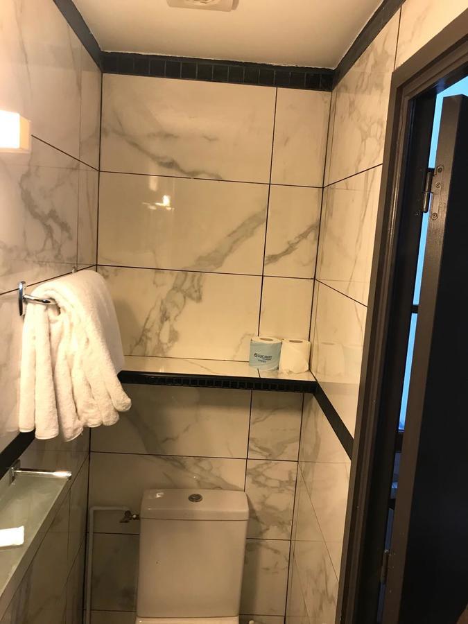 Hotel Des Fontaines Paris
