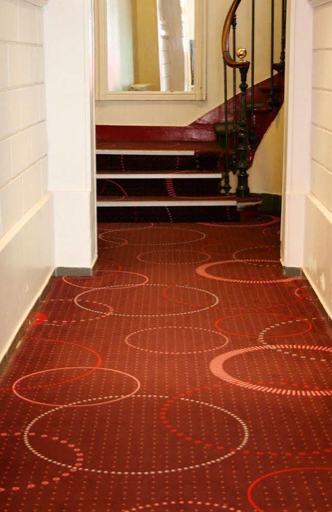 Hotel Amarys Simart Paris