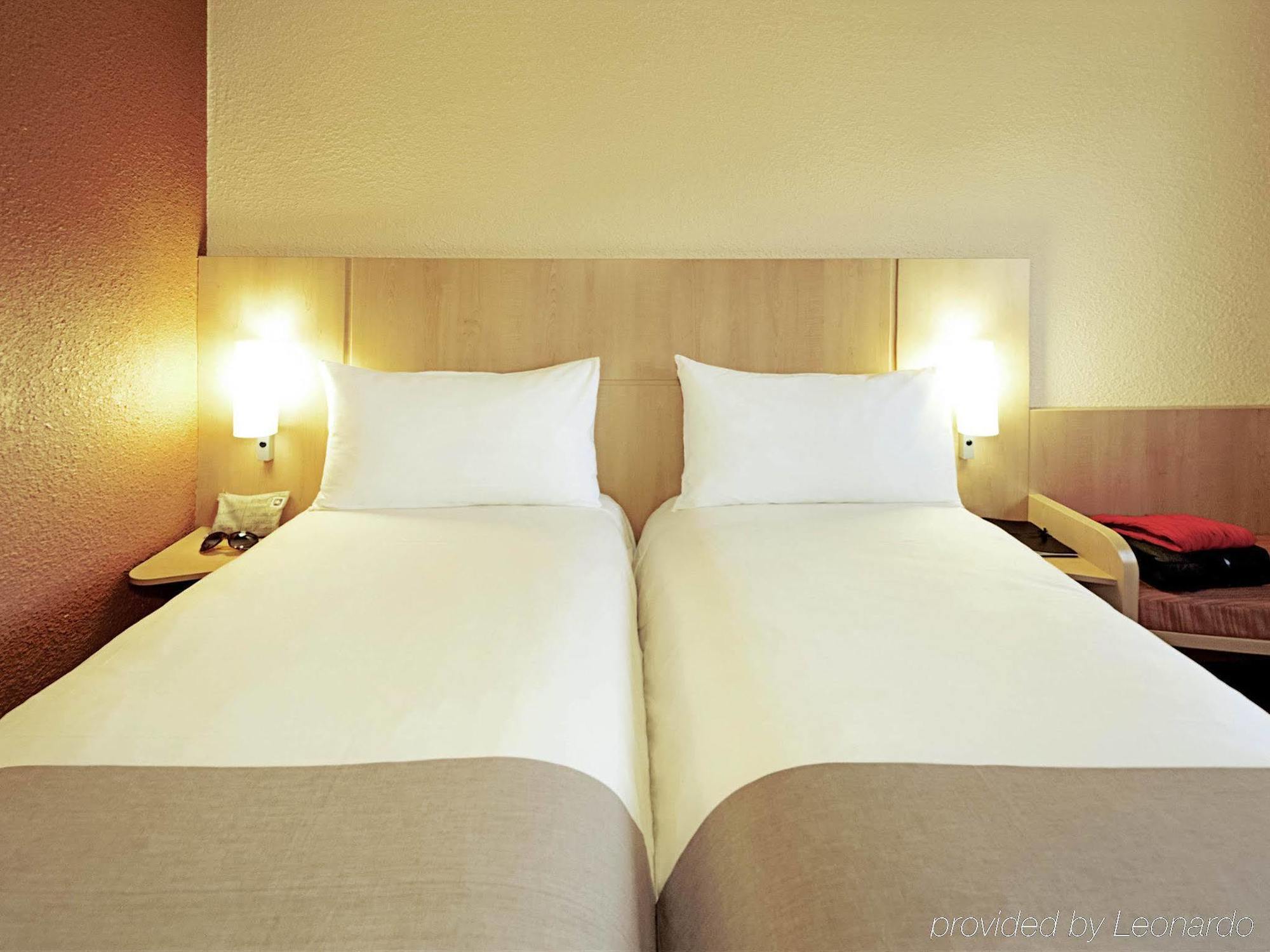 Ibis Ornano Montmartre Nord 18ème Hotel 3*