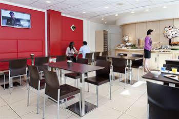 Ibis Ornano Montmartre Nord 18ème Hotel