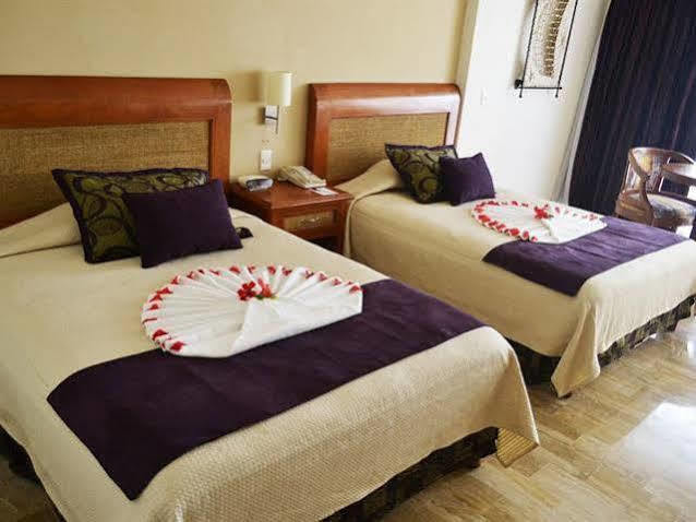 Hotel De La Cité Rougemont Paris