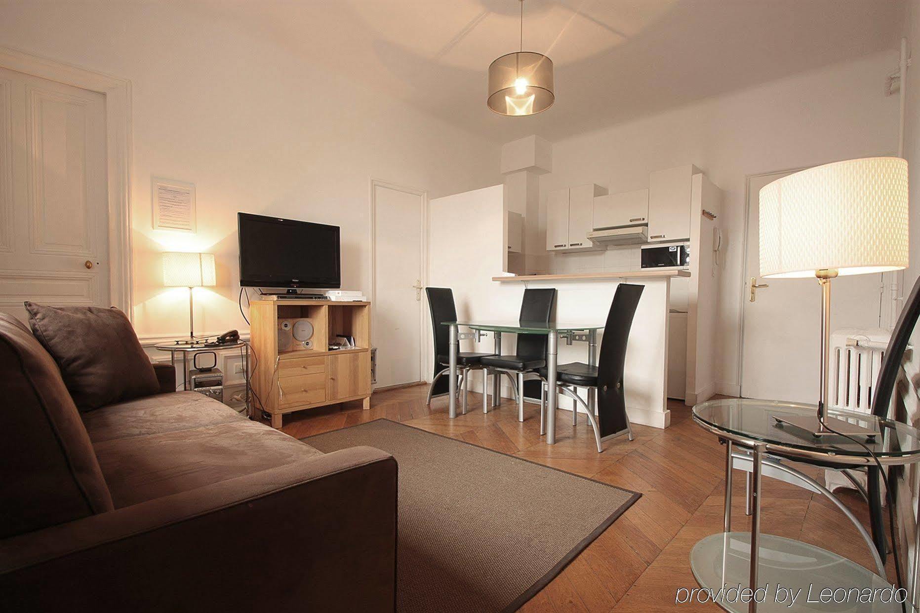 Apts Bridgestreet Opera Hotel