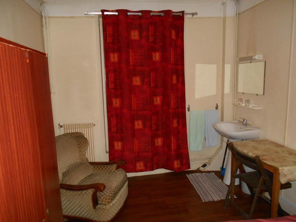 Ideal Hotel Paris