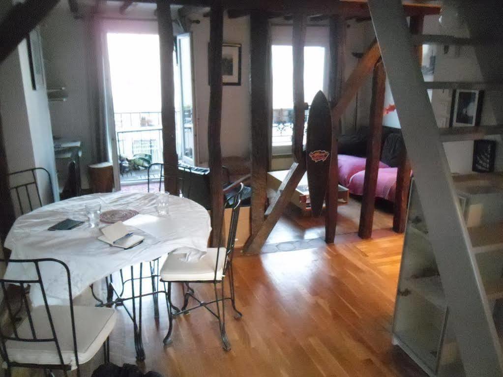 Apartment Moulin Rouge Backstage Paris