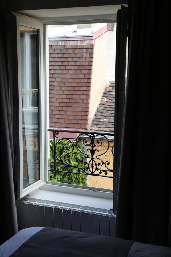 Le Clos De L'olivier 2* Paris