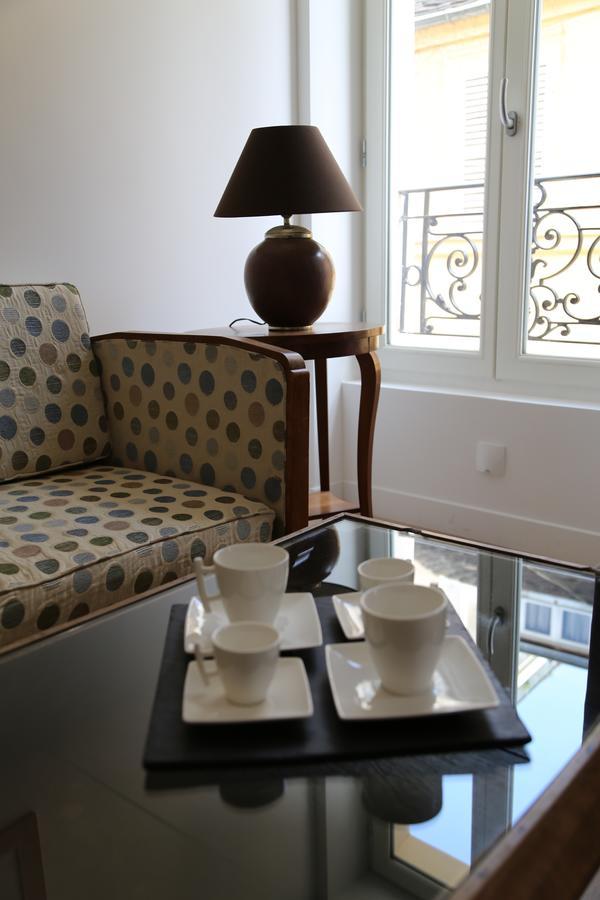 Le Clos De L'olivier Couette-café Paris