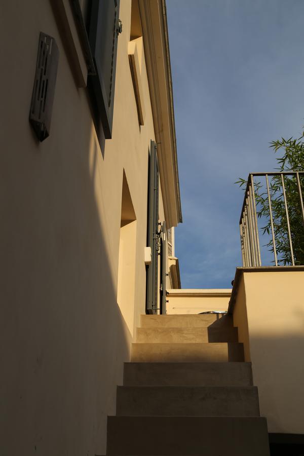 Le Clos De L'olivier Couette-café 2*