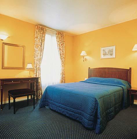 Therese Hotel 4*