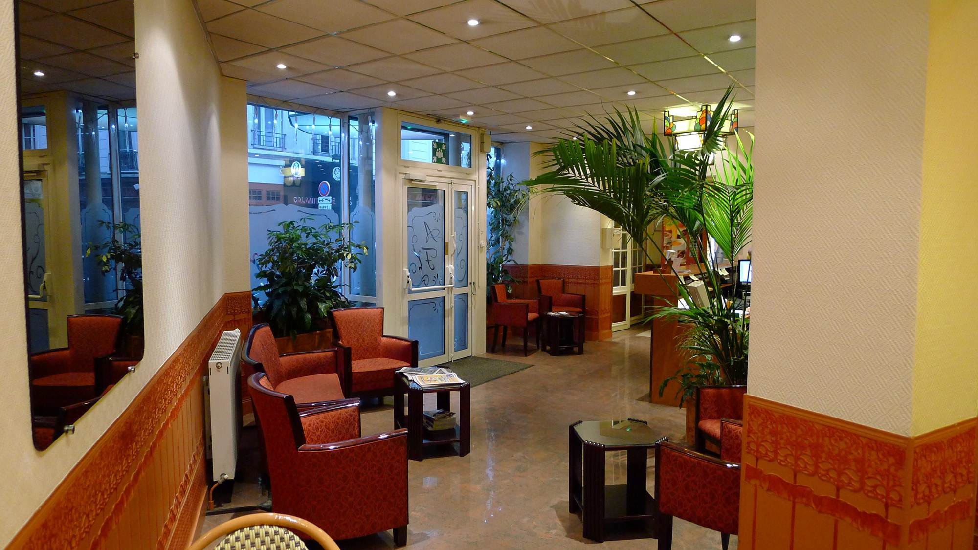Le Pigalle Hotel