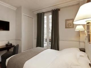 De La Porte Doree 3*