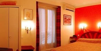 La Sanguine Hotel Paris