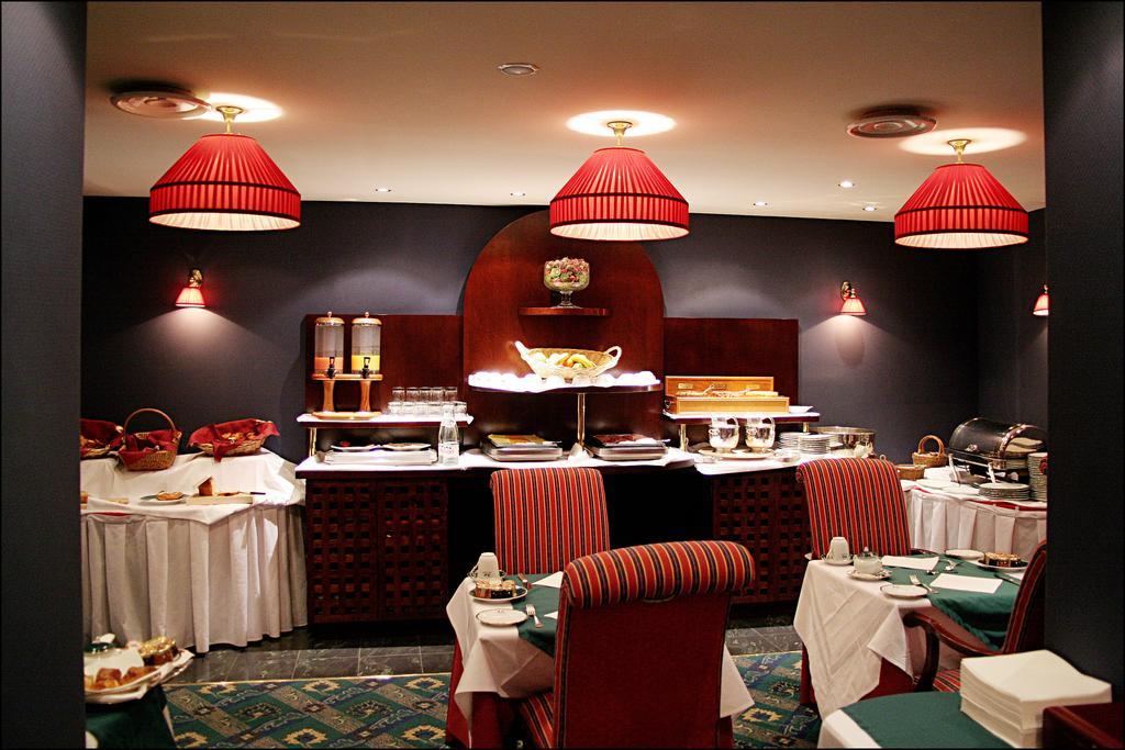 Pantheon Hotel