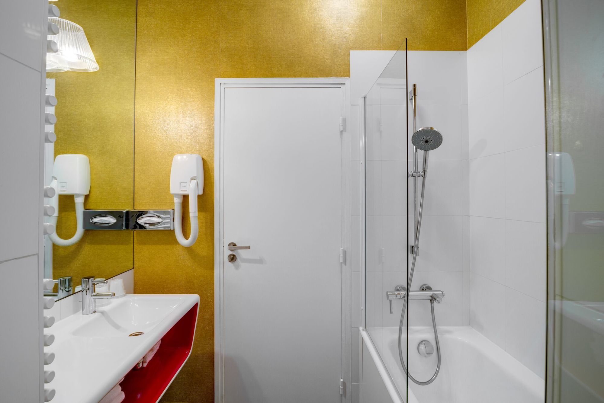 Joyce - Astotel 3* Paris