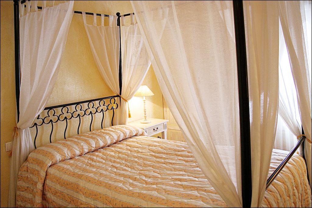 Alessandra Hotel Paris
