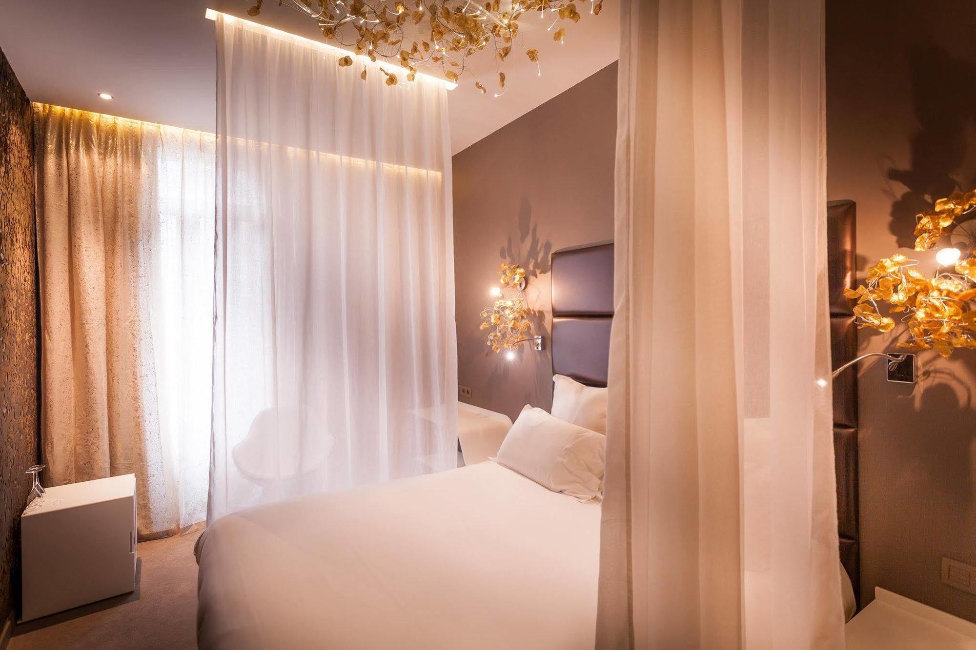 Legend 4* Paris