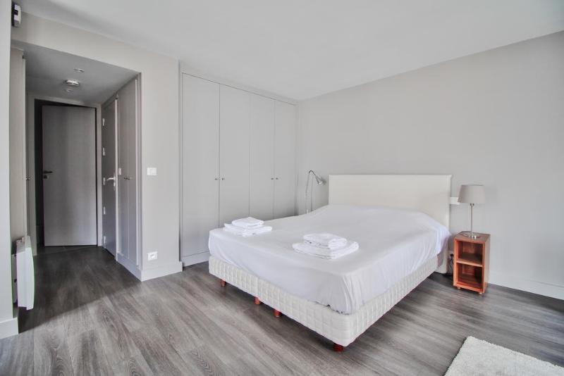 Hotel De Beaune 2*