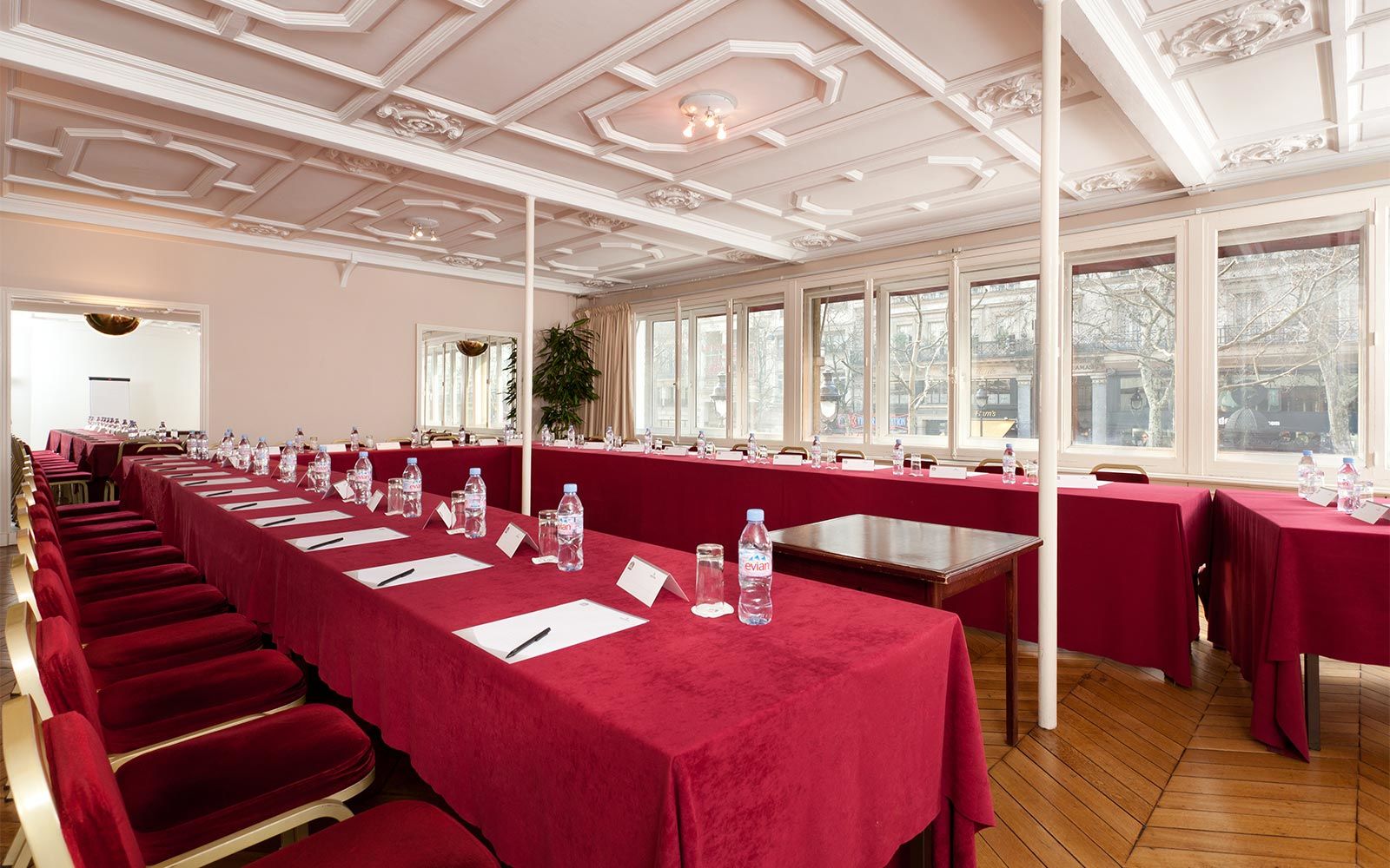 Western Ronceray Opéra 3* Paris