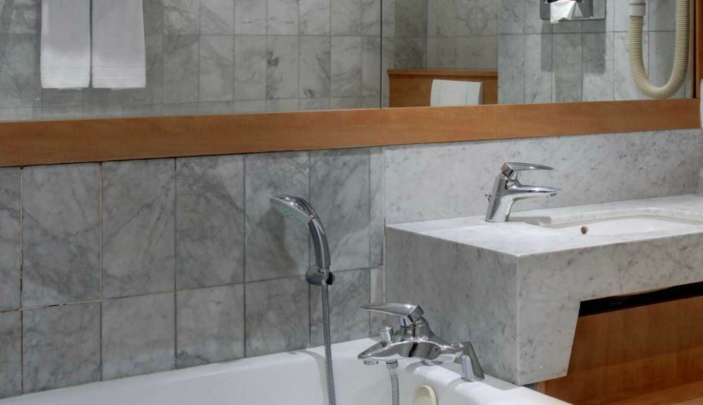 Hotel Western Ronceray Opéra 3*
