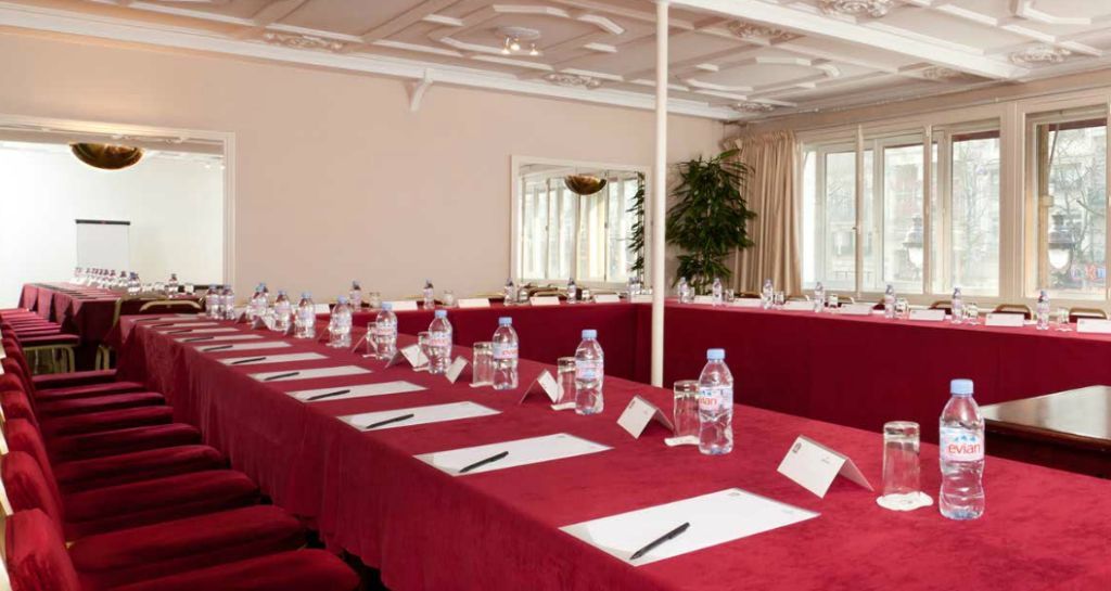 Hotel Western Ronceray Opéra 3*