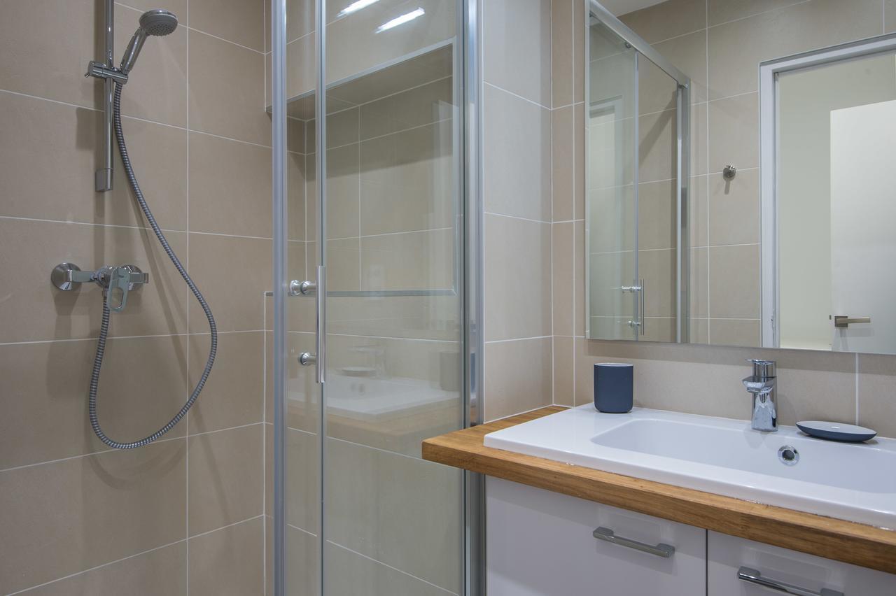 Vintage, F3 Avec Terrasse, Saint Charles Apartment *