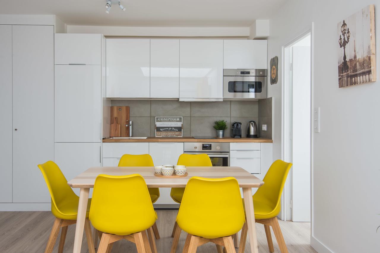 Apartment Vintage, F3 Avec Terrasse, Saint Charles Paris