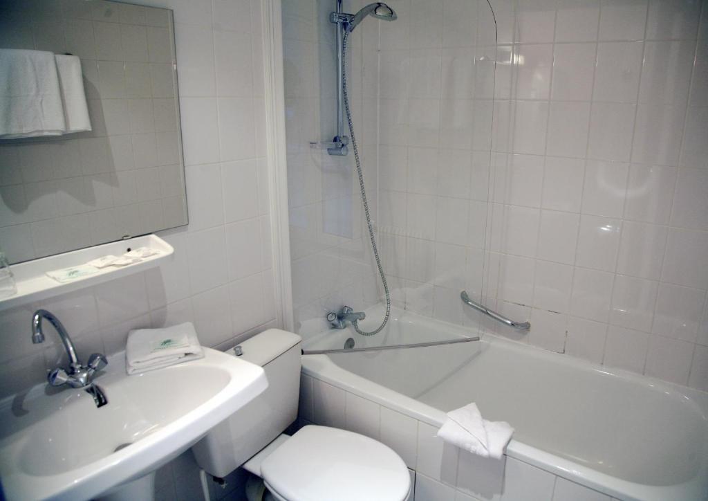 De Nemours 2* Paris