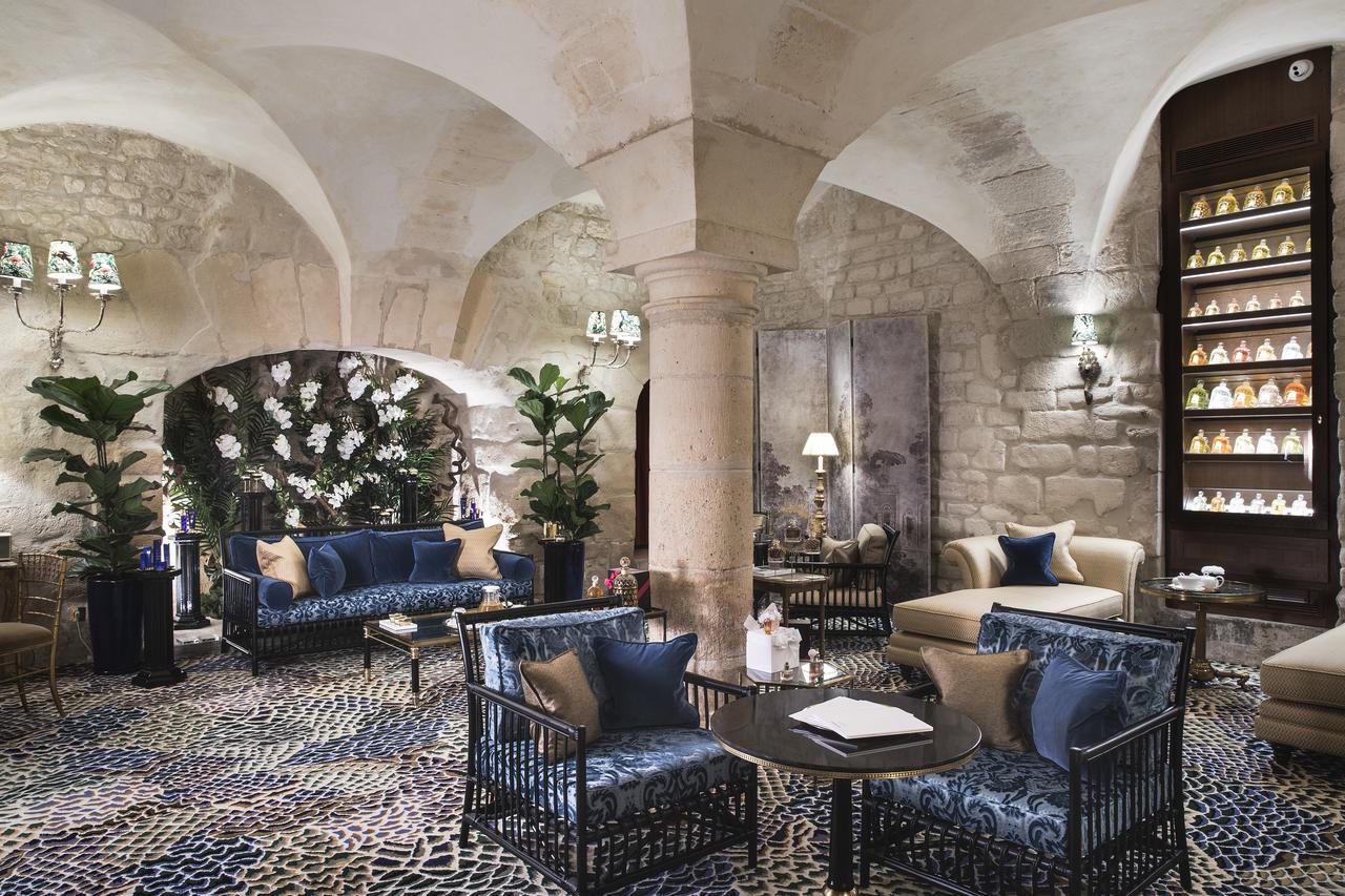 Hotel Relais Christine Paris