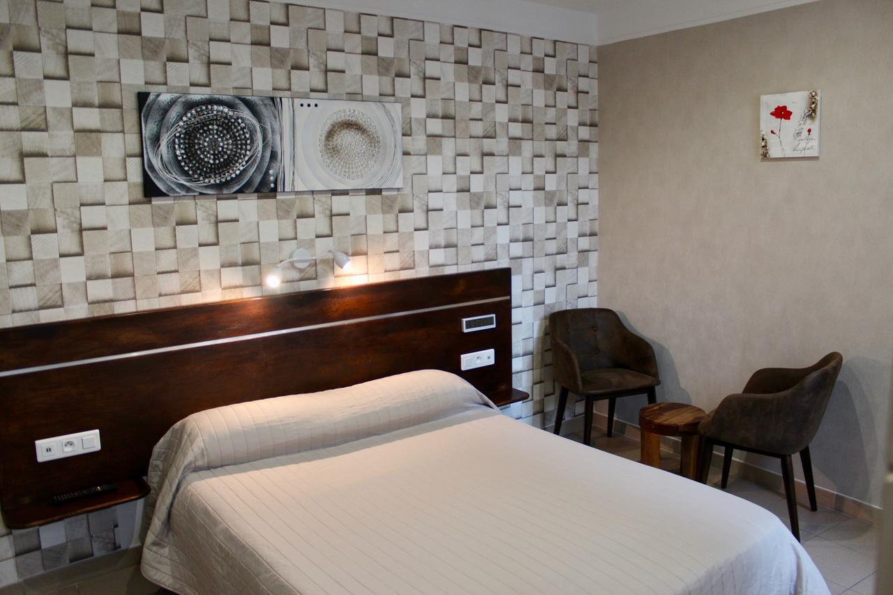 Des Pyrénées 3* Paris