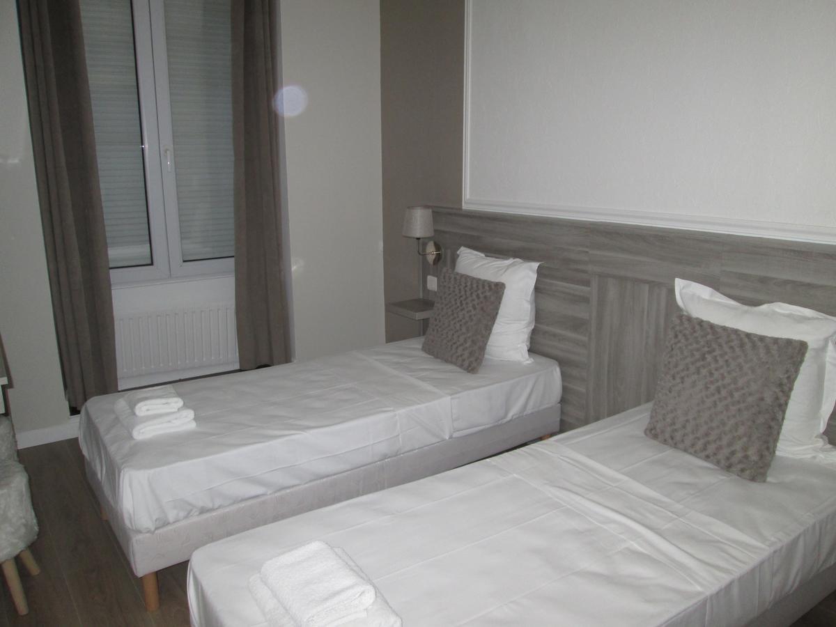 Menil Bon Temps Hotel Paris
