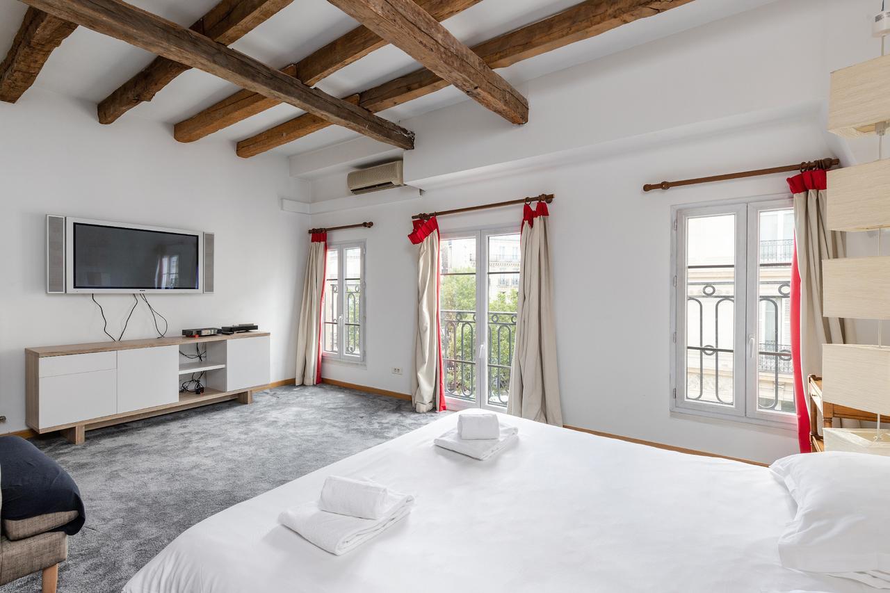 Private - St. Germain - Odeon Apartment *