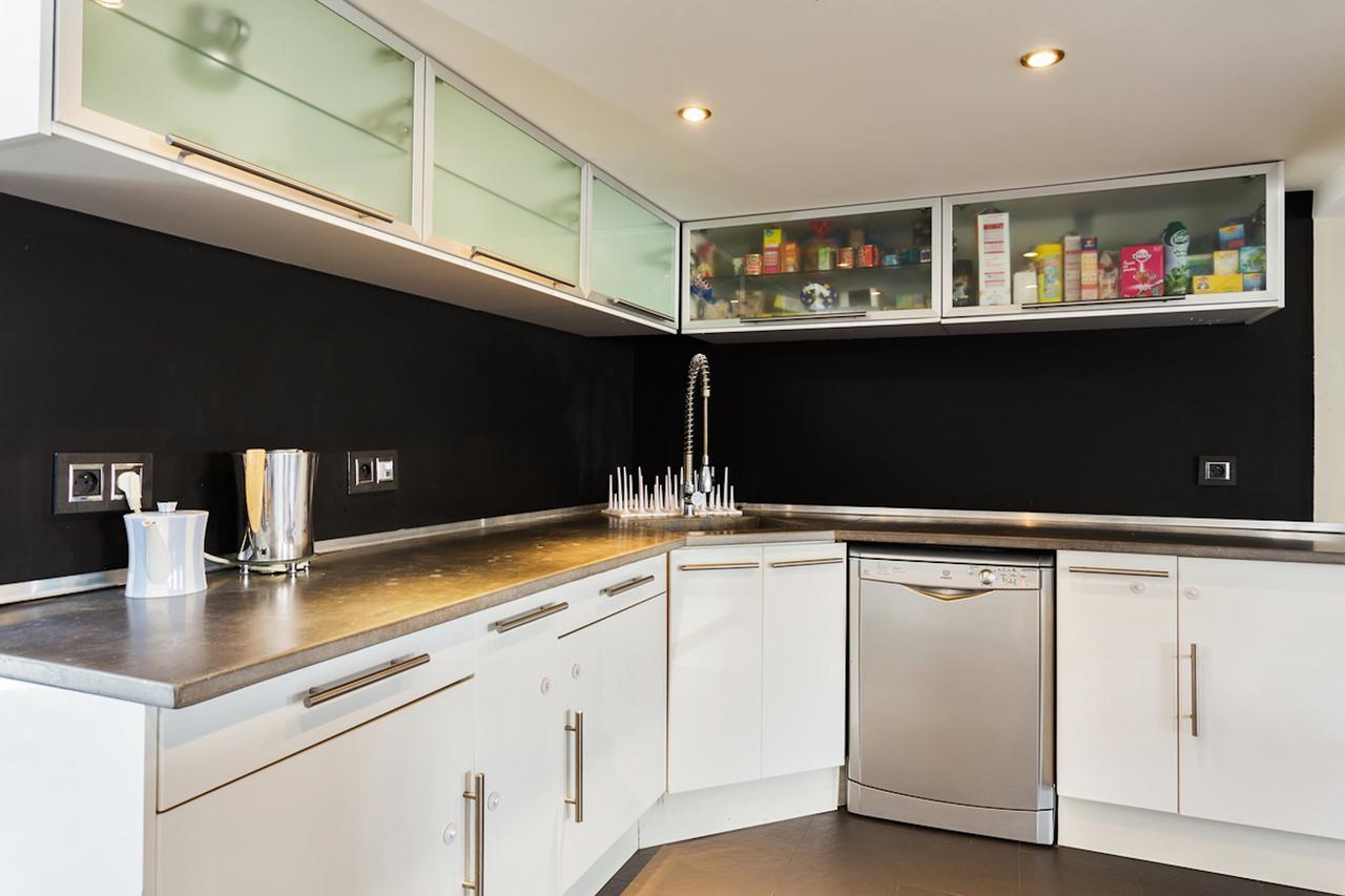 Apartment Private Penthouse - Champs Elysees - Arc De Triomphe *