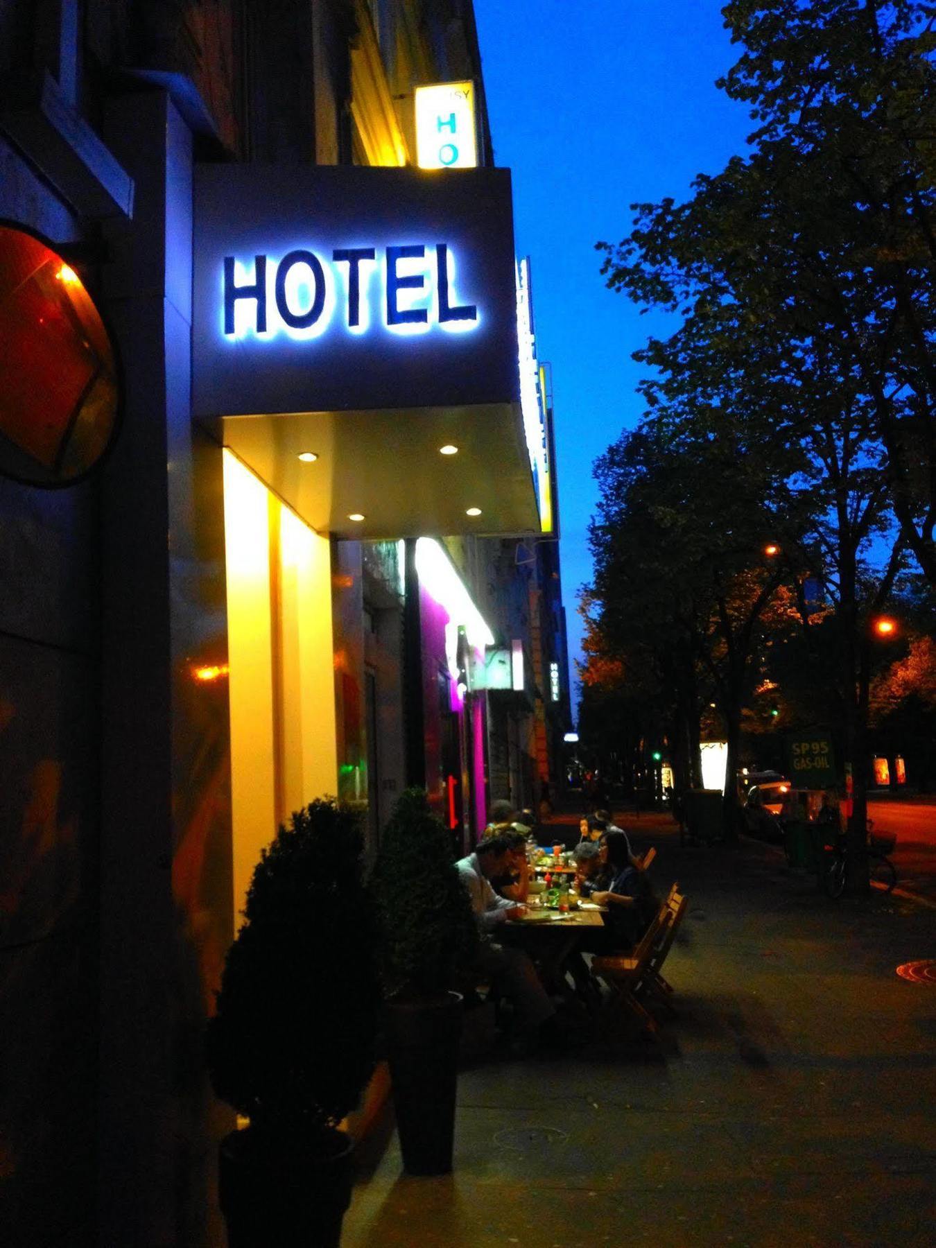 De Choisy 2* Paris