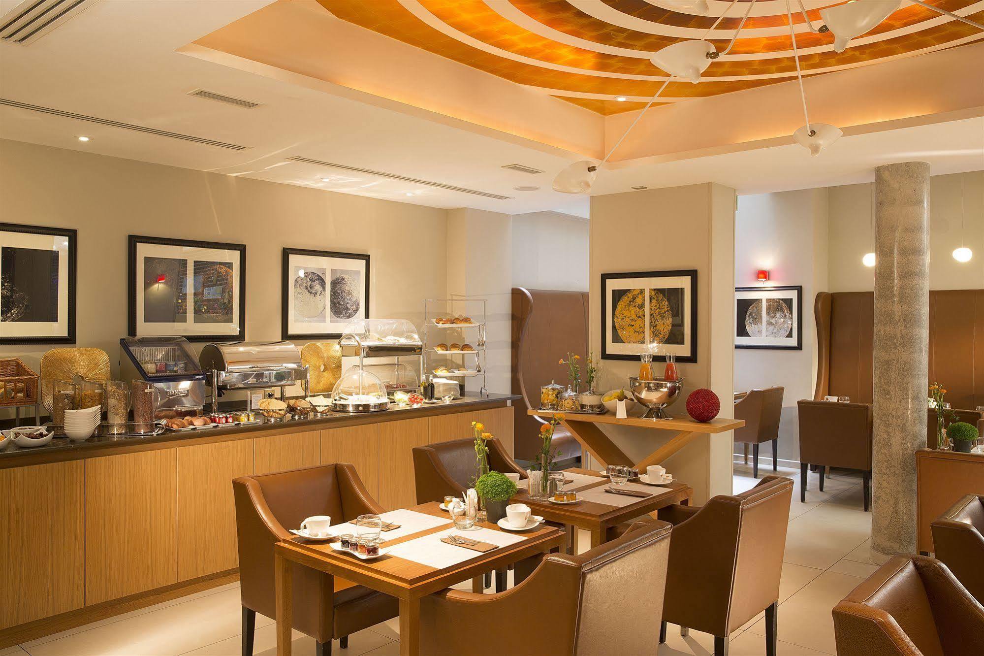 Hotel Le Six