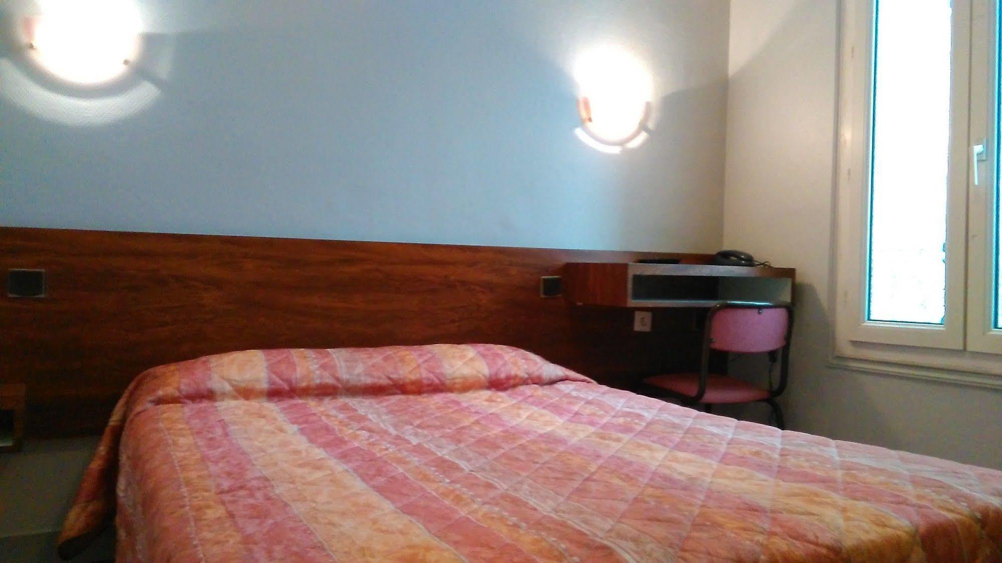 Hotel Cactus Paris