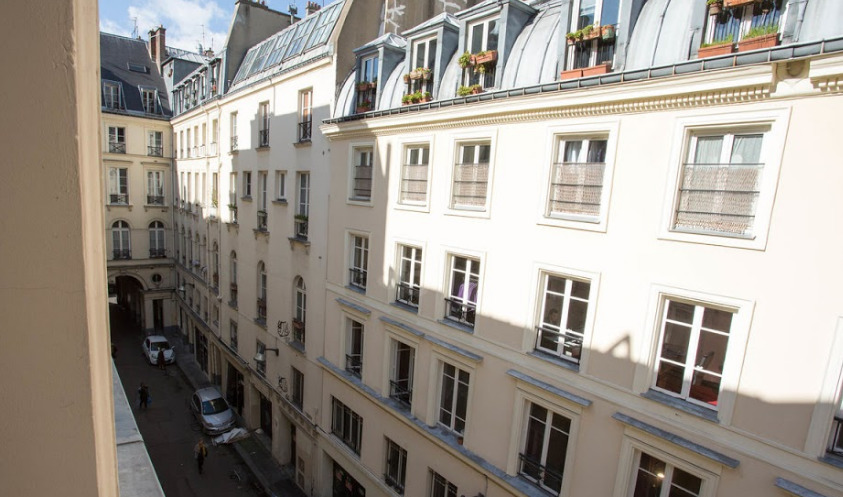 Victoria Paris