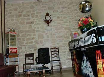 Hotel Des Fontaines 2*