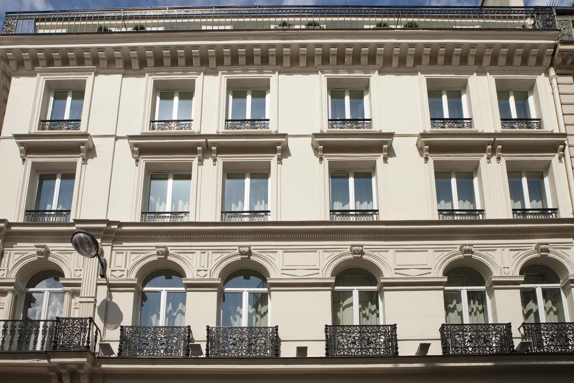 Aparthotel Nell Paris