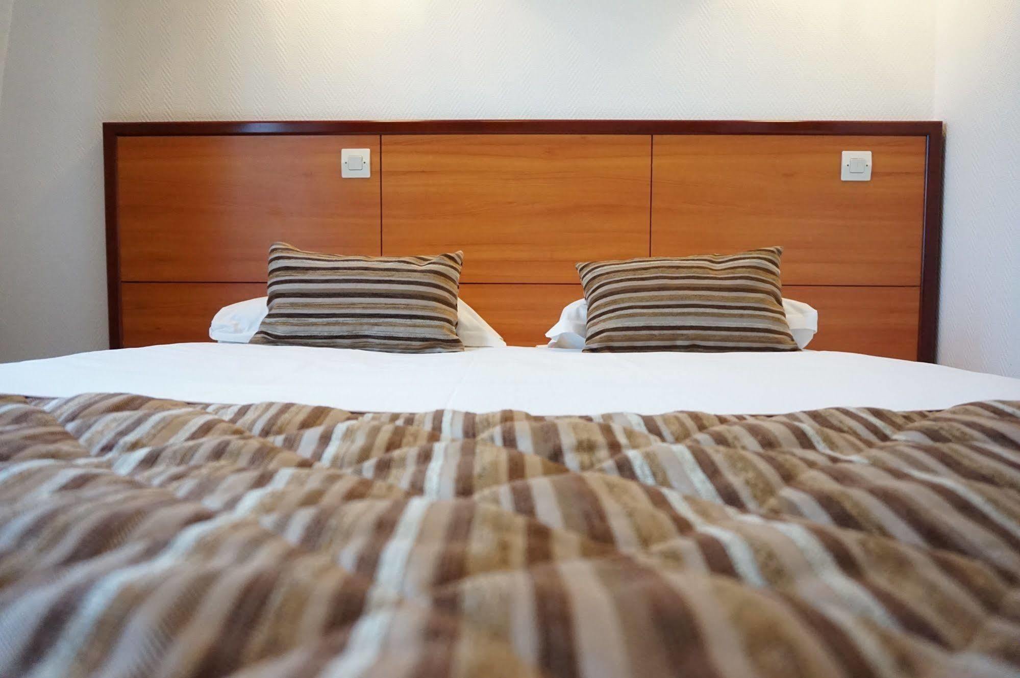 Coypel By Magna Arbor Hotel Paris