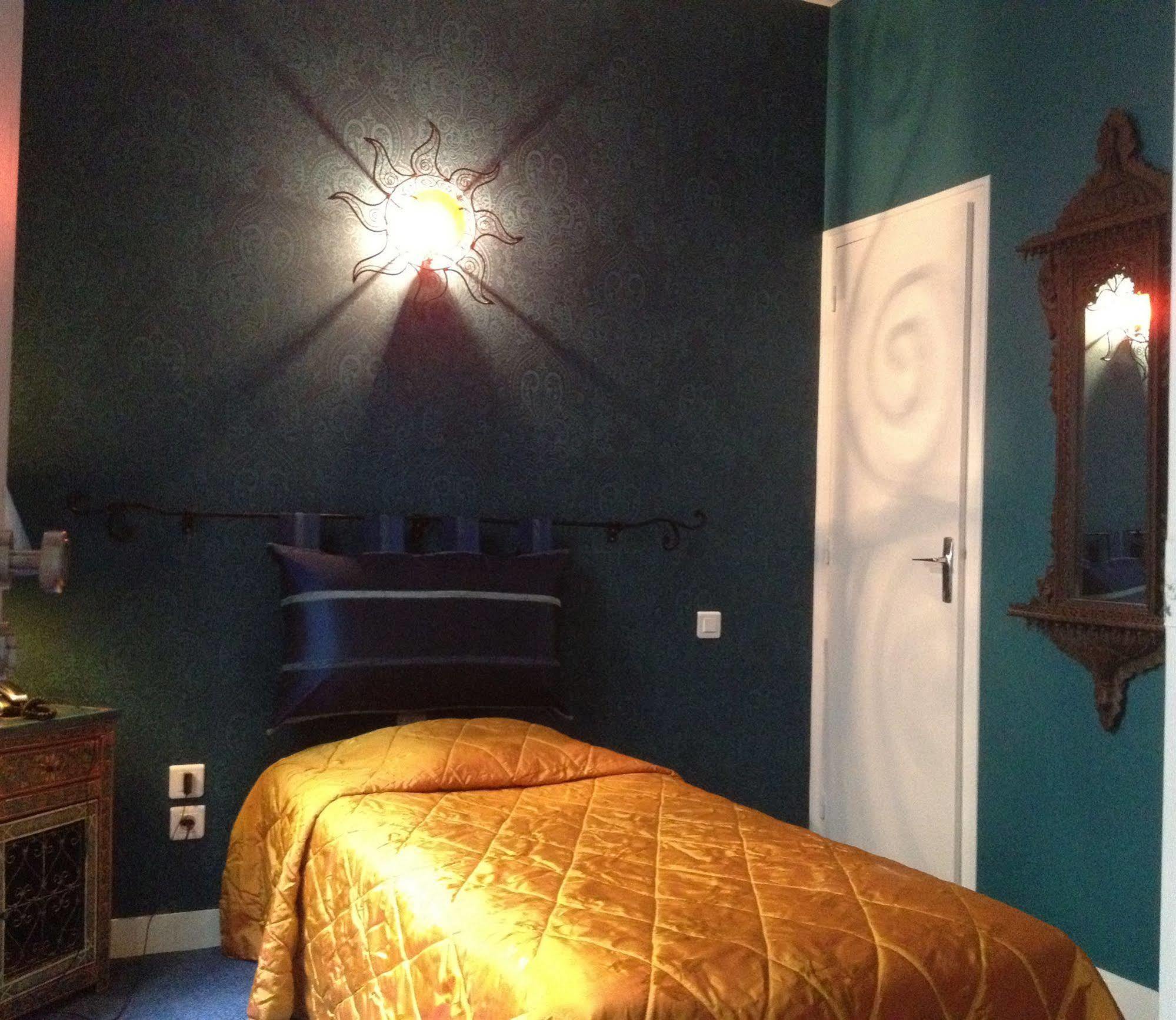 Hotel Boileau Paris